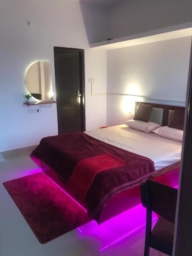 Jorhāt Casa Felice Luxury 아파트 호텔 외부 사진